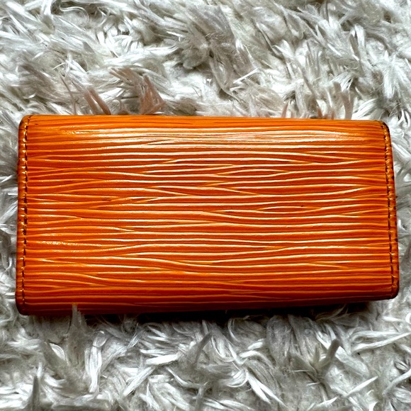 LOUIS VUITTON Multicles 4 key holder case Epi Orange - Picture 2 of 10